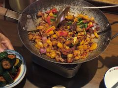 -富正毅三下锅·湘西韵味(天门山索道店)