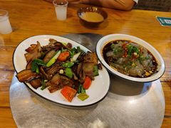 -郑件洋芋饭庄