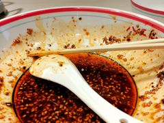 -八二小区抄手(龙湖上城天街店)