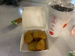 -麦当劳(政通路店)