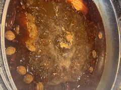 -八次方巴乡石锅鱼·金海湖水库活鱼(谷丰东路店)