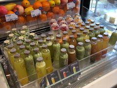 -巴黎贝甜(大宁国际商业广场店)