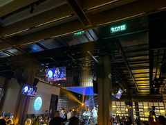 -洛缦音乐餐厅(工业展览馆万象城店)