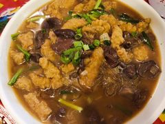 -闯关东东北农家菜(崂山石老人店)