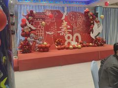 -皇宫大酒店