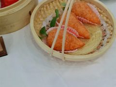 胡萝卜咸水角-馨越楼·点心·粤菜(赤坎店)