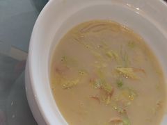 -静之湖湖畔餐厅