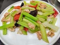 -飞尝蚝·顺德菜·鱼生(顺德总店)