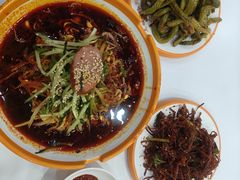 -三姐妹冷面馆(保卫路店)