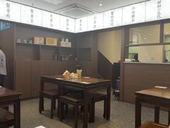-蟹上黄·蟹黄面·江南糖水(人民广场店)