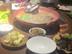 -普洱小黄牛餐厅铜火锅·思茅地方菜(世纪城店)