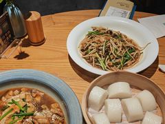 银牙炒鳝丝-荣小馆(杭州大厦店)