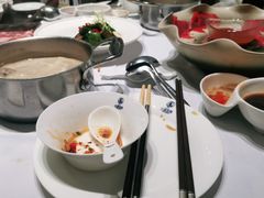 -红鼎豆捞·非遗鲍皇汤火锅(宝丰路店)