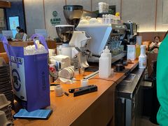 -YOLO COFFEE悠乐咖啡