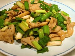 葱拌海鲜-日丰园海肠水饺·老字号大连海鲜(和平广场店)