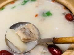 铁棍山药炖江团鱼-掌柜的店·河南菜(新天地店)