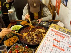 -鸿顺老铁锅美蛙鱼府(解放碑店)