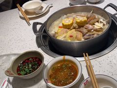 -三人行骨头王火锅(长寿店)