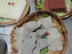-贰回巷火锅馆(钟楼店)