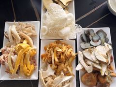 -野菌皇海景野生菌火锅(滨海大道店)