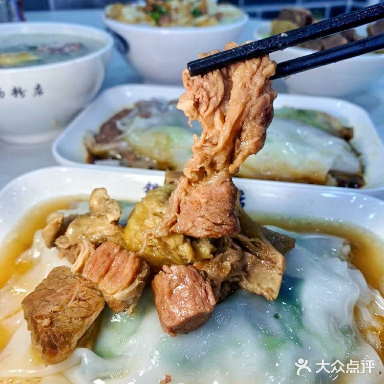 老广州从小吃到大的情怀老店  银记肠粉