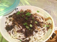 凉面-巴厘龙虾·榜首油焖大虾(洞庭·艺术洋房店)