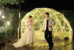 点击看大图 -太郎花子婚纱摄影艺术中心