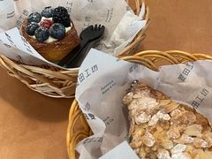 杏仁羊角-麦田工坊(月湖店)