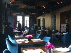 -YUE·6·西式融合餐厅(外滩六号店)