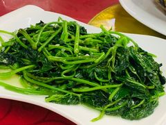 -美味海鲜大排档(明发美食地标店)