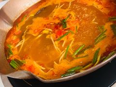 -毛辣果·贵州红酸汤牛肉火锅(西单店)