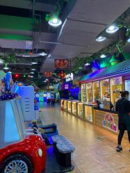 -菲菲羊乐园(临平银泰城店)