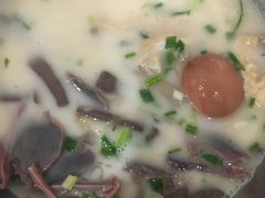 -津津老鸭粉丝馆(正东路店)