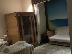 -汤臣海派理疗公馆