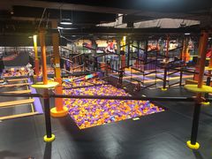 -Tenker Club弹刻极限主题公园 · 蹦床 · 团建 · 生日派对(大关店)