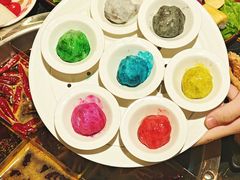 -憨孃孃·重庆老火锅(红山黑金店)