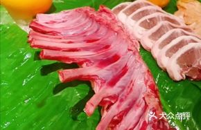 Tangqie Manmeng Grilled Lamb Ribs