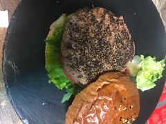 -HIGH FIVE哈福手工汉堡(桂林路店)