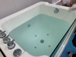 -唯丽莎婴儿游泳小儿推拿馆(清凉门大街店)