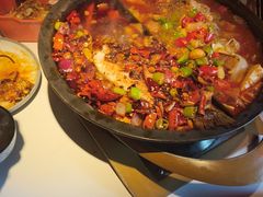 -鸣记脆皮烤鱼·海鲜烤鱼(三八广场店)