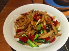 -吃饭皇帝大土家民族菜(正大广场店)