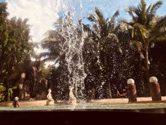 -海口观澜湖火山温泉谷