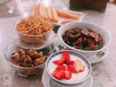 -周大娘牛乳(旧寨古村总店)
