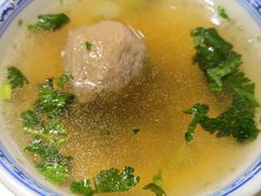 牛丸汤-潮界(LU·ONE凯德晶萃广场店)