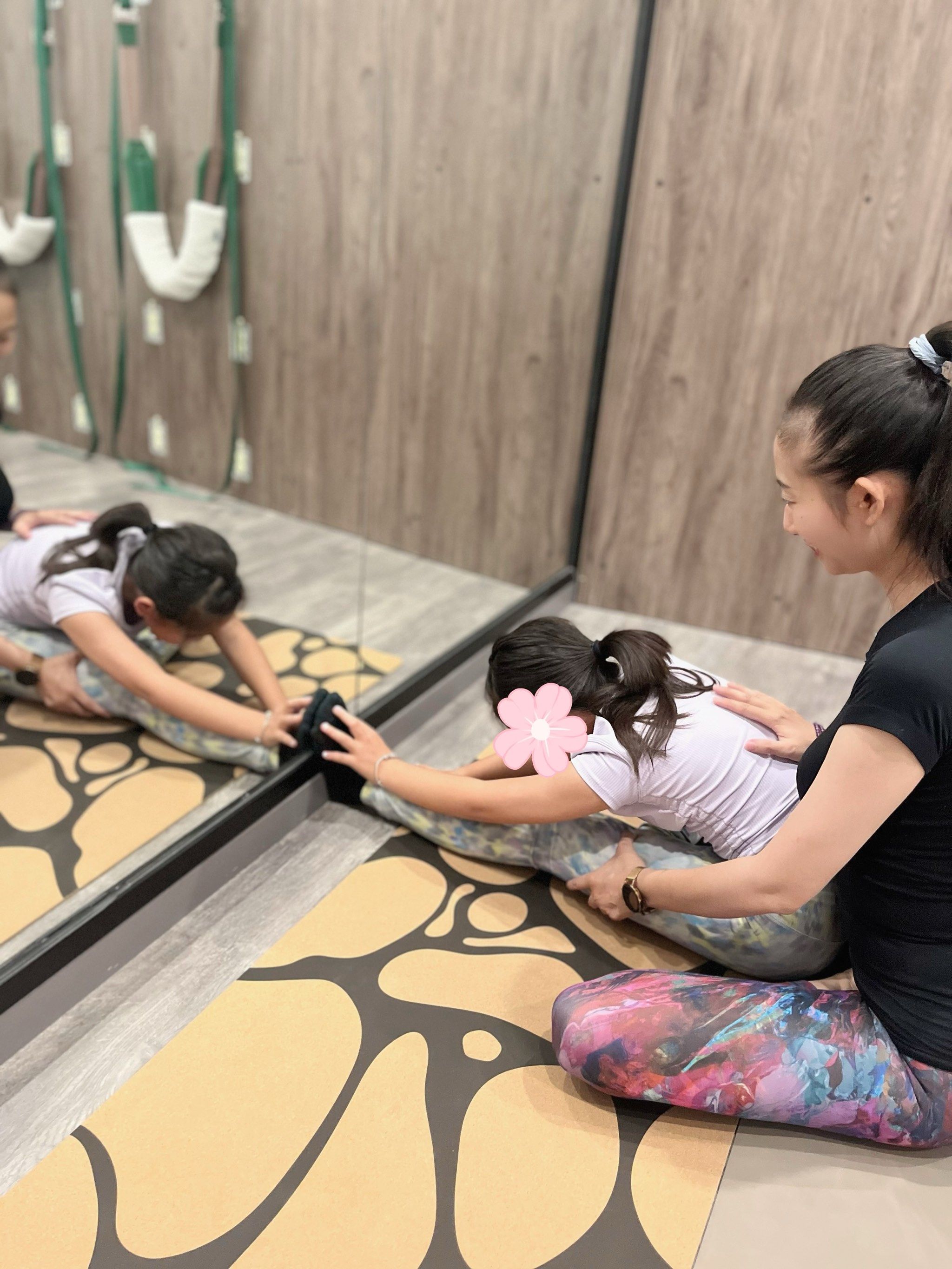 孩子的瑜伽欢乐场