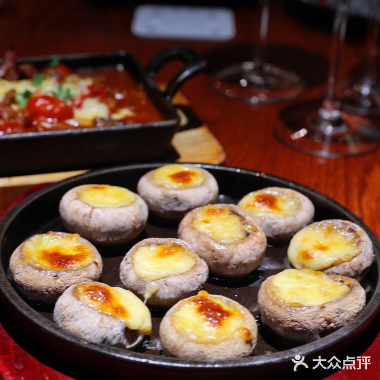 初秋的微熏，还是在露台花园最惬意