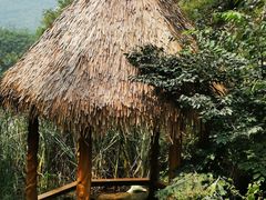 -大平台龙居瀑布旅游区