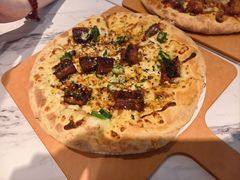 -达美乐比萨(南京路店)