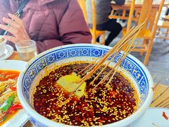 -大众跷脚牛肉馆·非遗传承单位(峨眉山店)