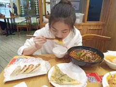 -蓉李记成都名小吃(武汉菱角湖万达店)